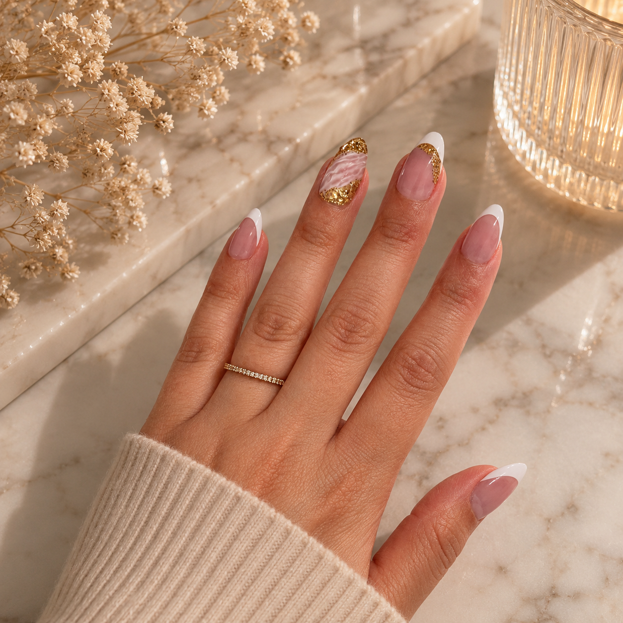 Gold Art Press-On Nails